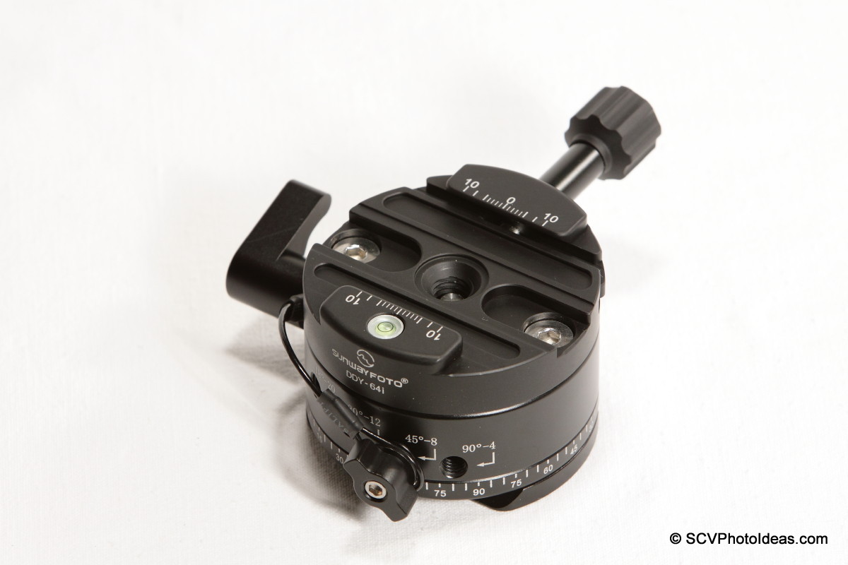 Sunwayfoto DDY-64iL Discal QR clamp on DDP-64SX Indexing rotator