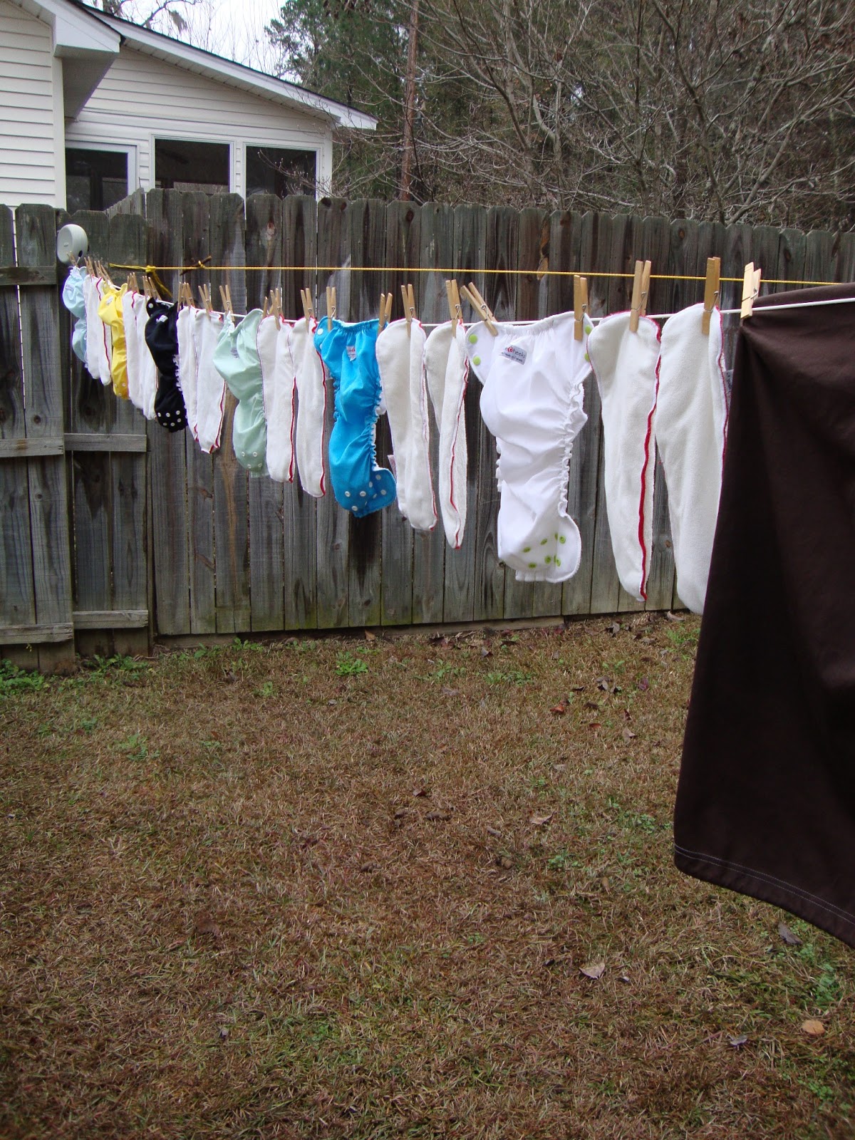 This Food = Love Homemade Cloth Diaper Detergent {Homemade Cleaning