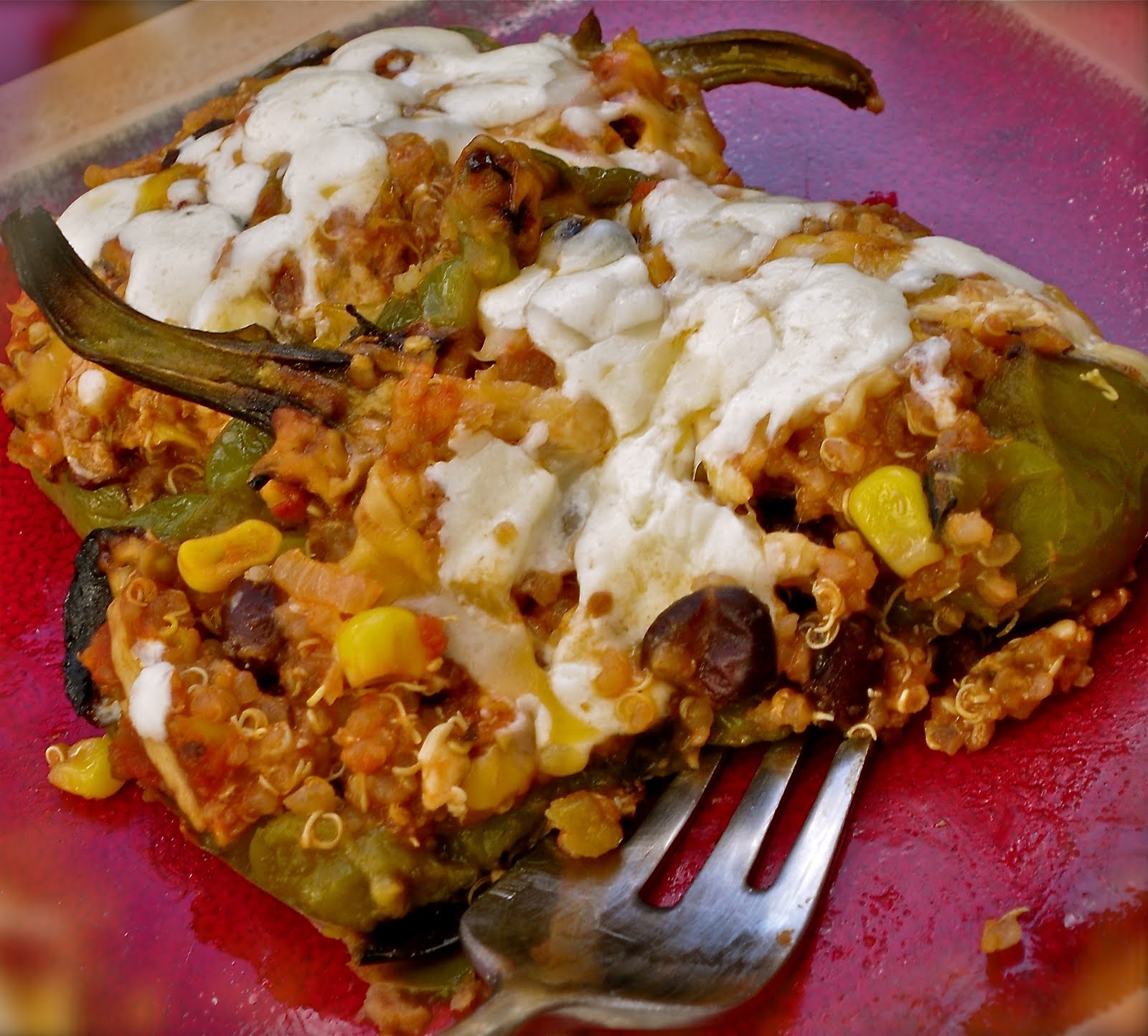 Elle.Beau.Grease. Stuffed Peppers with Quinoa & Black Beans Recipe
