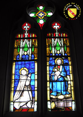 Bulligny - Église de la Nativité-de-la-Vierge - Vitrail : Vierge à l'Enfant et Saint-Bernard