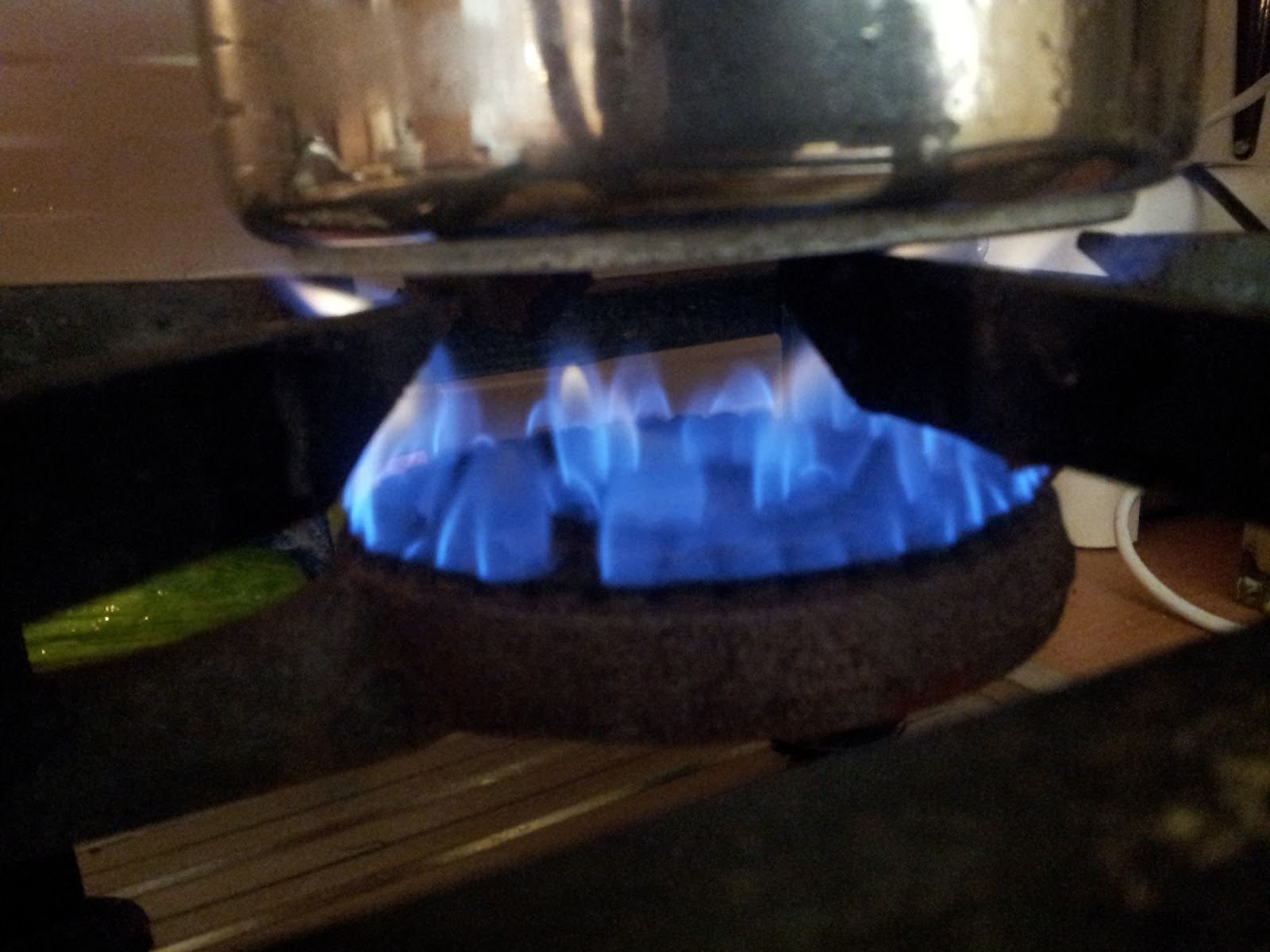 DIY Biogas Biogas fuel without end