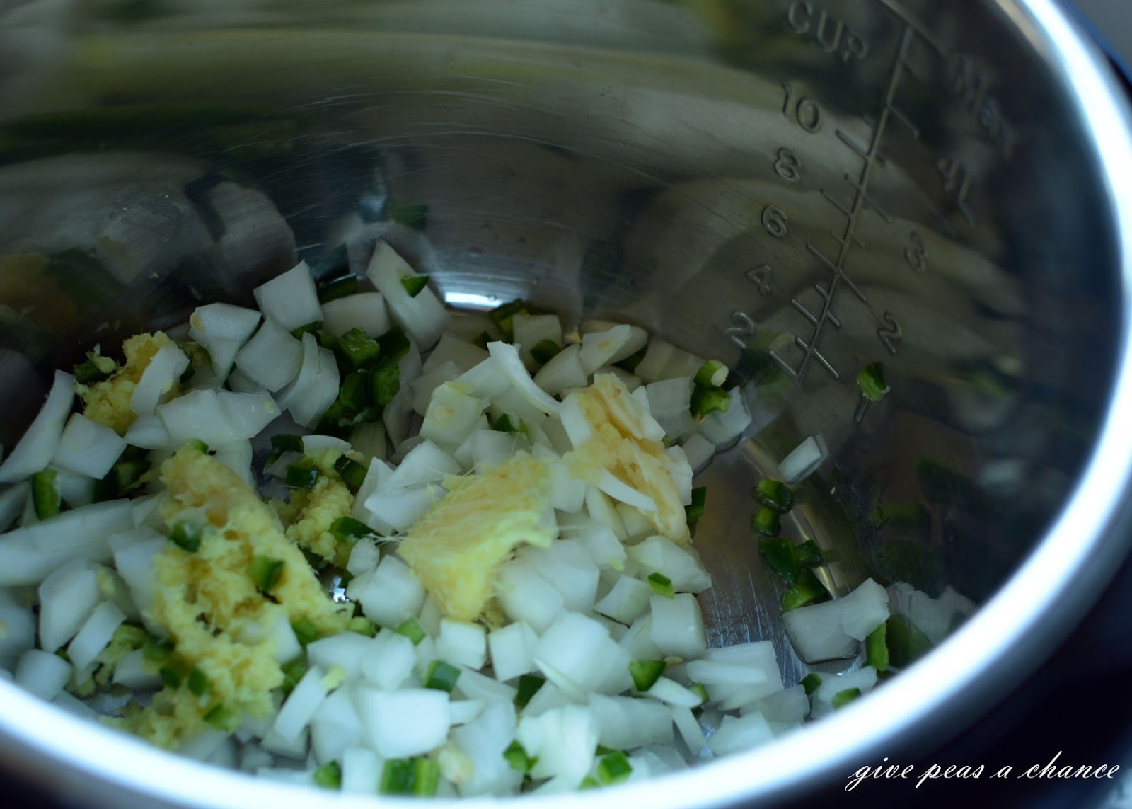 Give Peas a Chance Curry Chickpeas (Pressure Cooker)