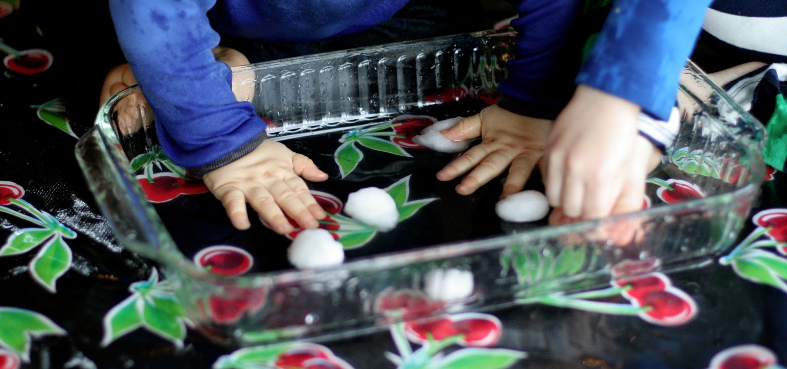 Super Easy Sensory Play Wet Cotton Balls