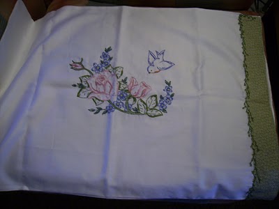 Yesteryear Embroideries: Embroidered Bed Linens