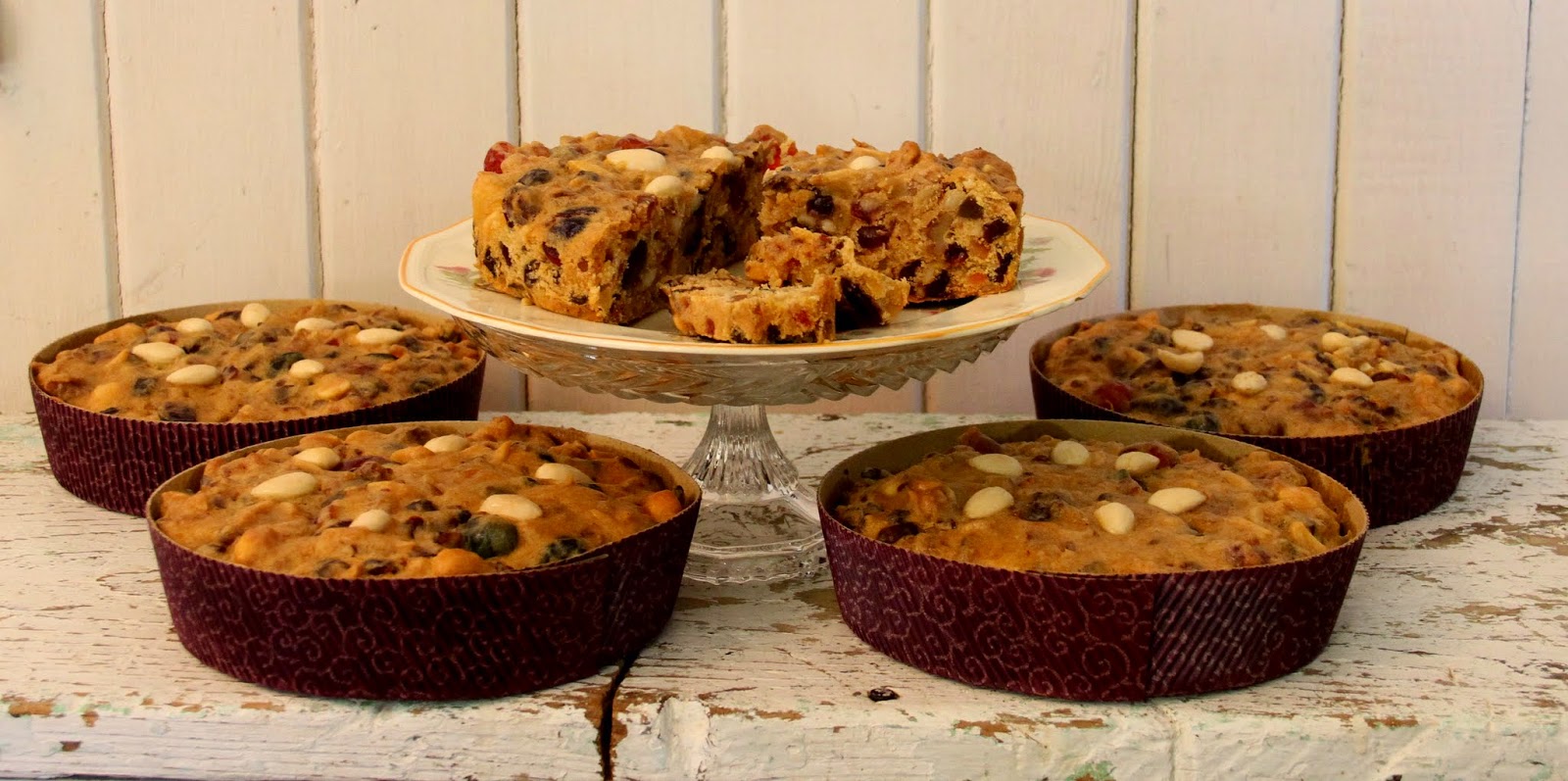 Mennonite Girls Can Cook Christmas Fruit and Nut Cake with Caramelized