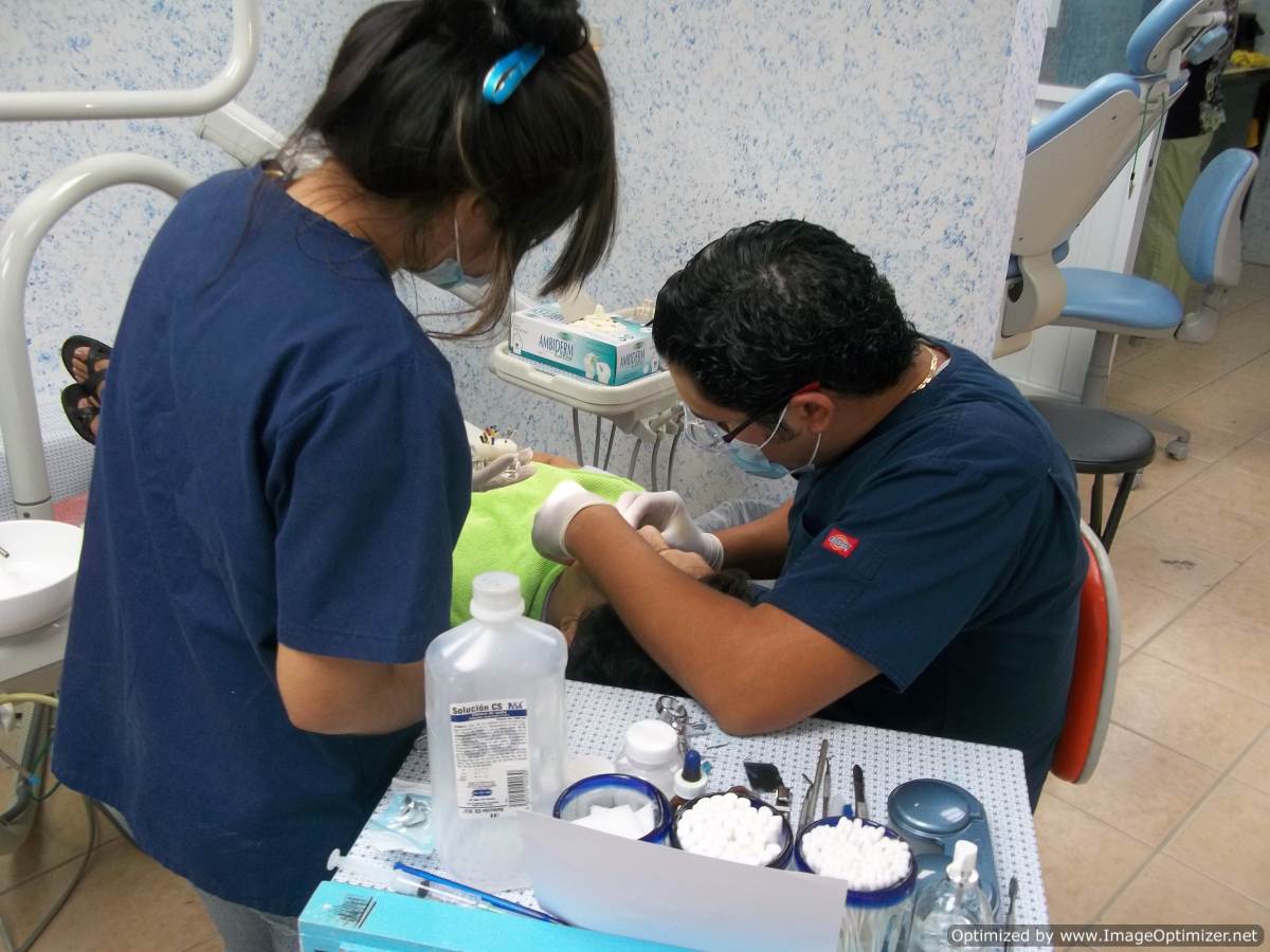 Rieviews for Dental Artistry Cosmetic Dentist in Nuevo Progreso,Mexico