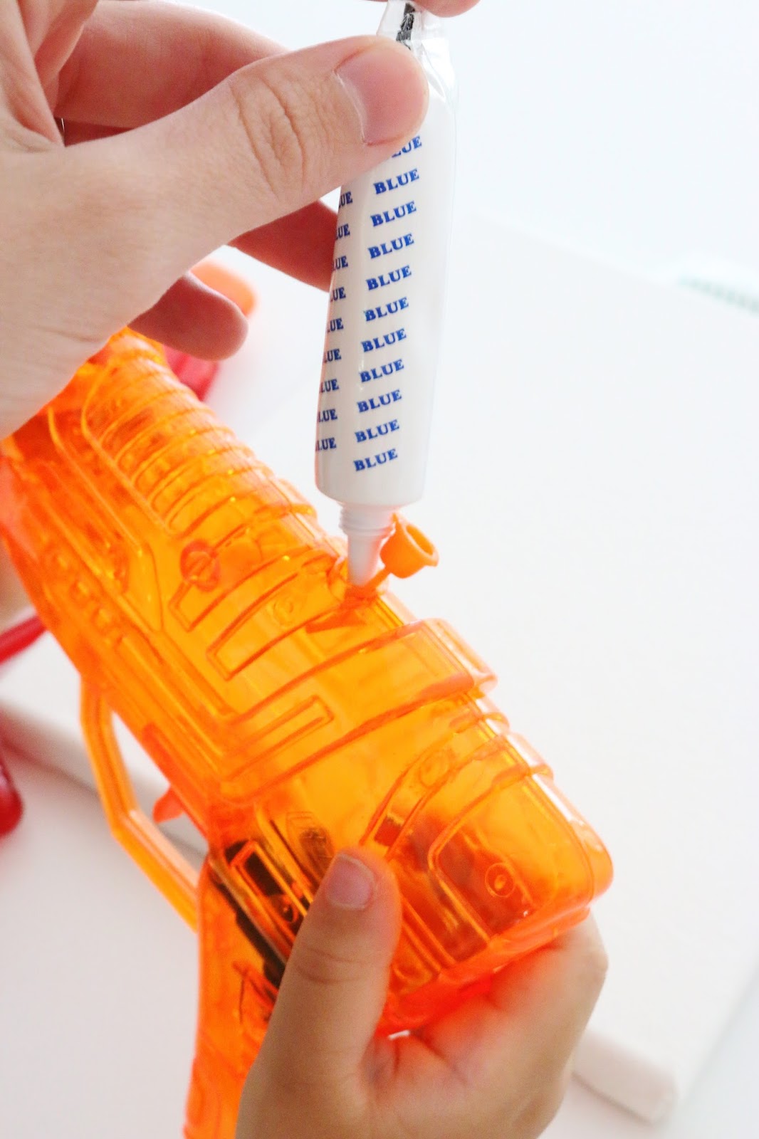 Squirt Gun Water Color DIY The Happy Flammily