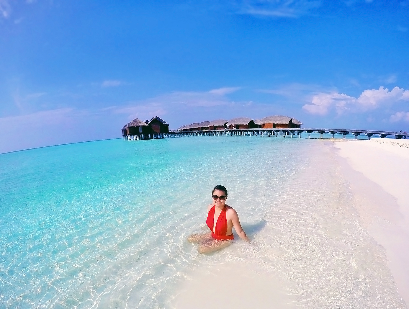 Мальдивы в августе. Крымские Мальдивы. Море Мальдивы. Мальдивы пляж. Мальдивы в мае.