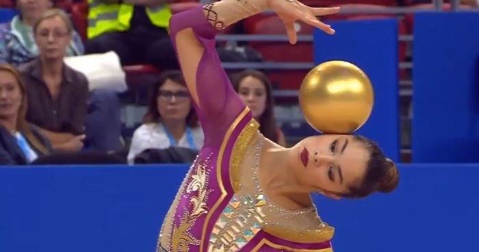 Heart-Stealing Performance By Italian Gymnast Alexandra On The Rhythmic Gymnastics Heart-Stealing Performance By Italian Gymnast Alexandra On The Rhythmic Gymnastics