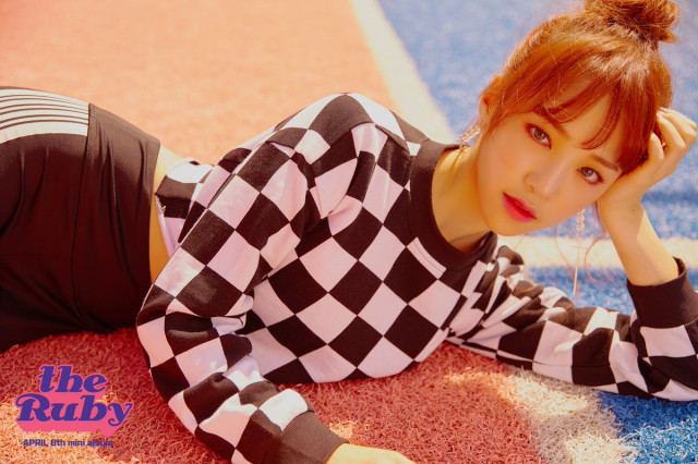 스포츠 브랜드 광고 모델된줄 알았다는 여돌.jpg | 인스티즈