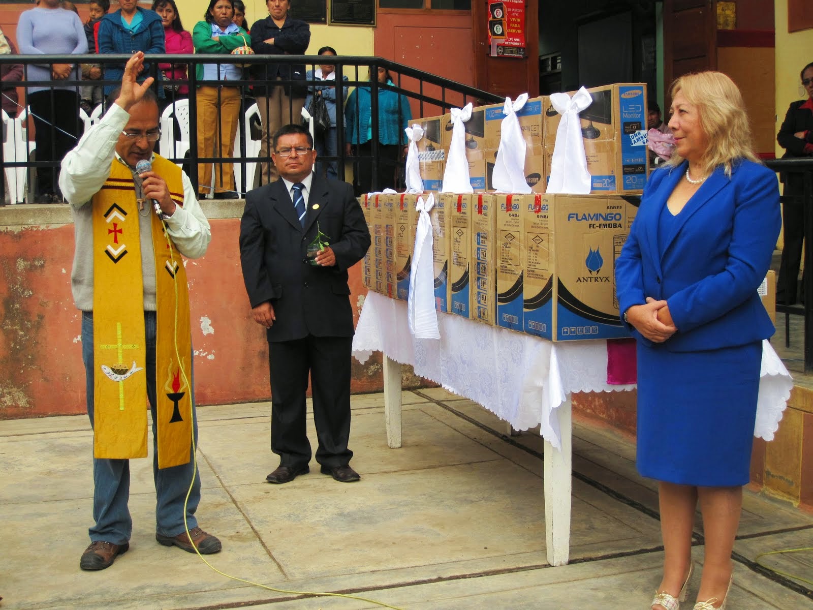 Computer Donation 2013 to Abel Alva School in Contumaza, Peru