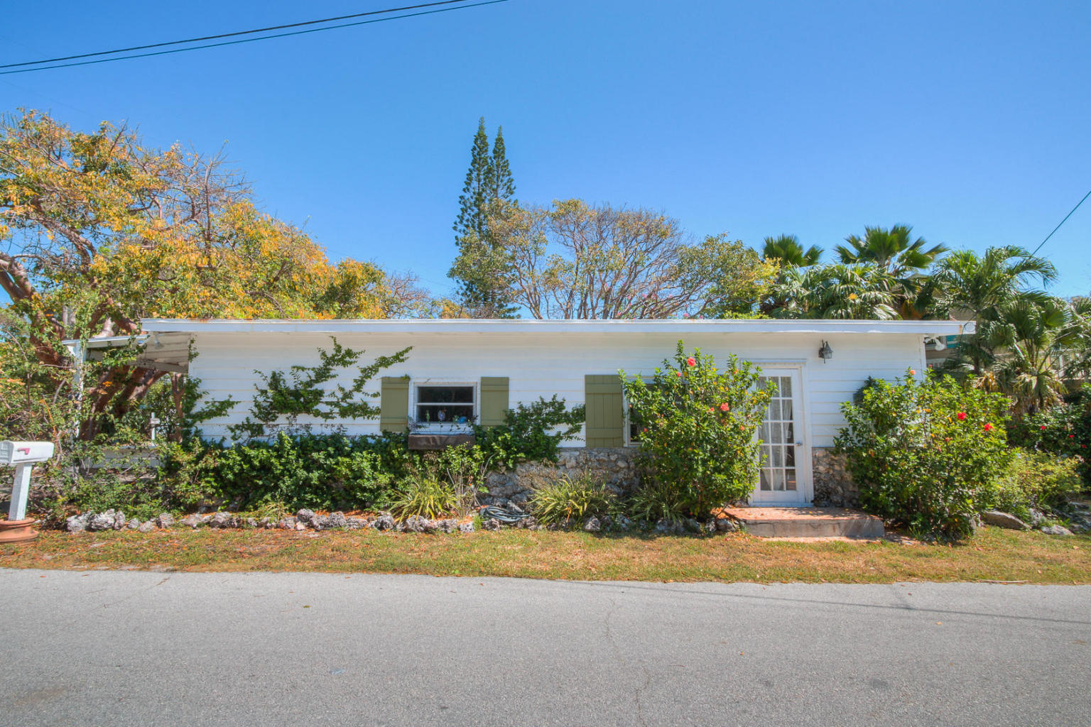 Real Estate in the Florida Keys Charming Keys Cottage in Old Tavernier
