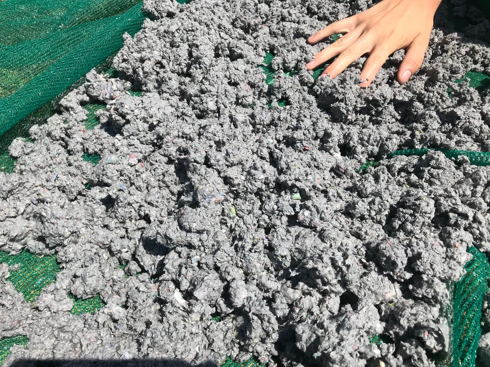 Homemade recycled cat litter