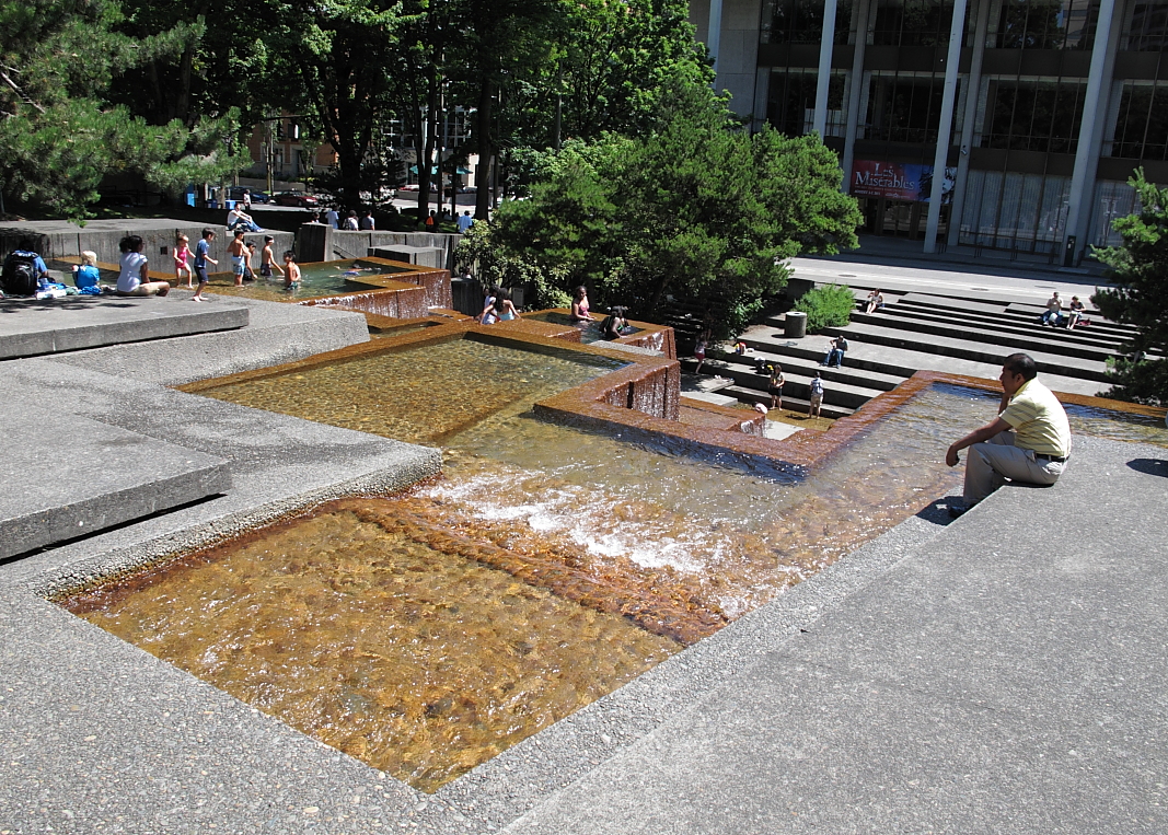 Touch the wind... Keller Fountain Park, Portland Oregon