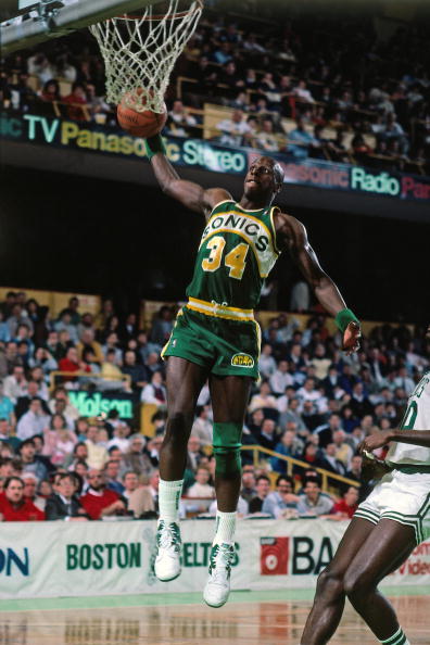 Boston Celtics Mitchell & Ness Hand Drawn Hardwood Classics Snapback Hat -  Dynasty Sports & Framing