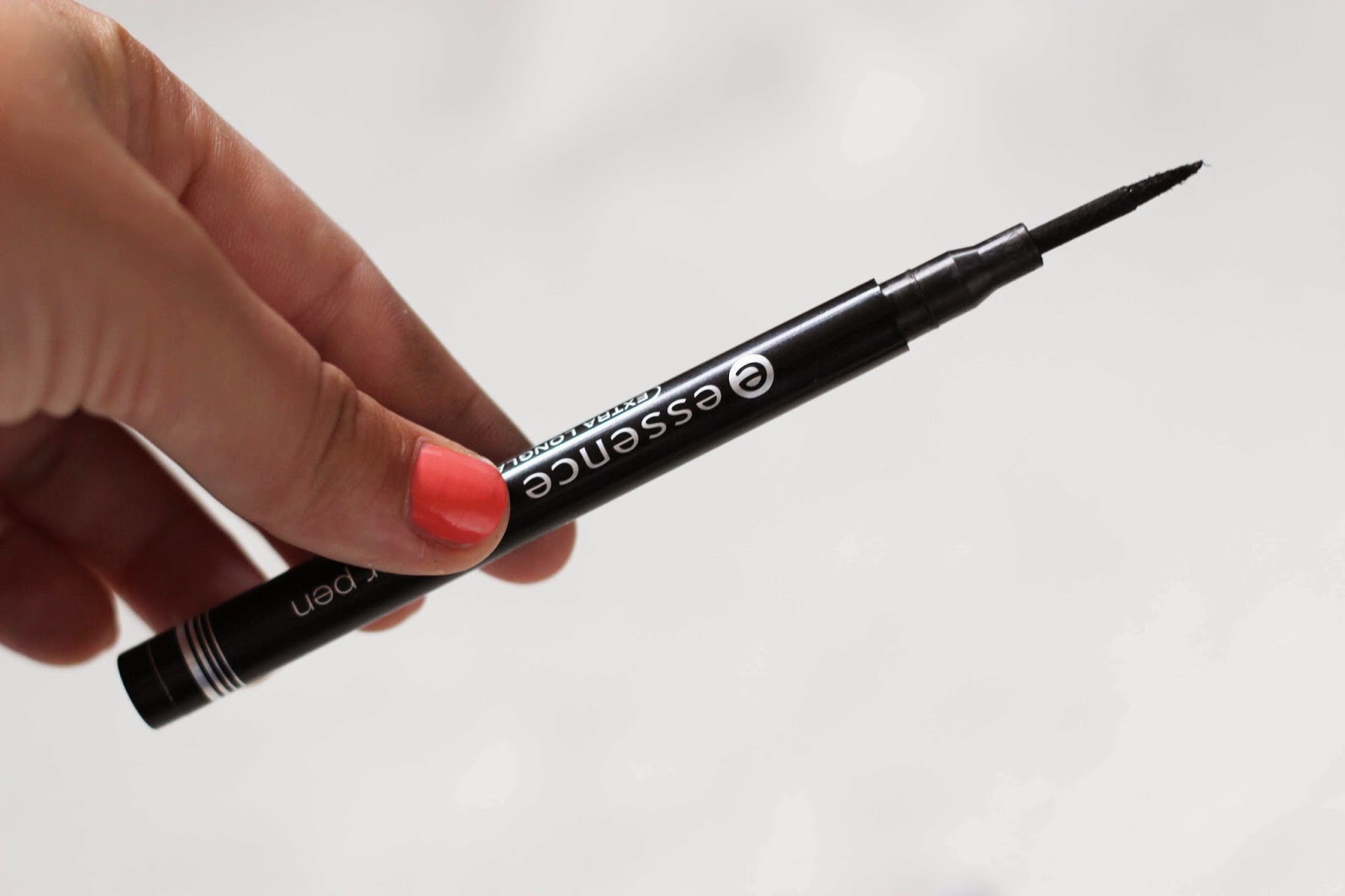 3 snelle makeup trucjes Gebroken lipstick, uitgedroogde eyeliner