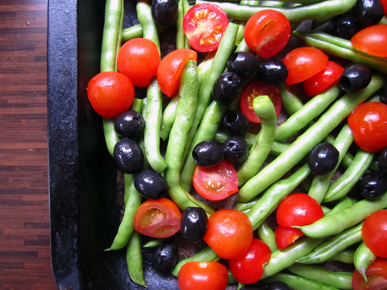 Roast French Beans, Cherry Tomatoes and Black Olives The Grazer