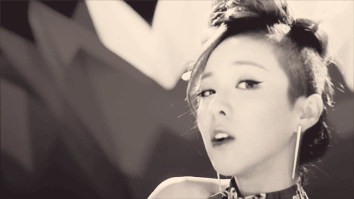 한결같이 겁나예쁜 산다라박 | 인스티즈