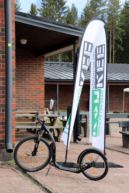 Uusi köysiseikkailupuisto avattiin Helsingin Paloheinään 22 Uusi köysiseikkailupuisto avattiin Helsingin Paloheinään 21