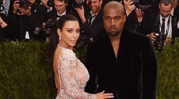 Kim Kardashian y Kanye West acuden desolados al funeral de su sobrino