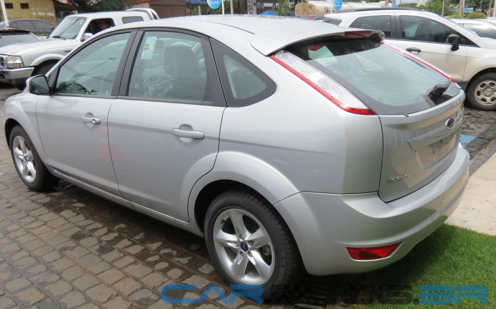 Ford focus 2013 hatchback vietnam #2