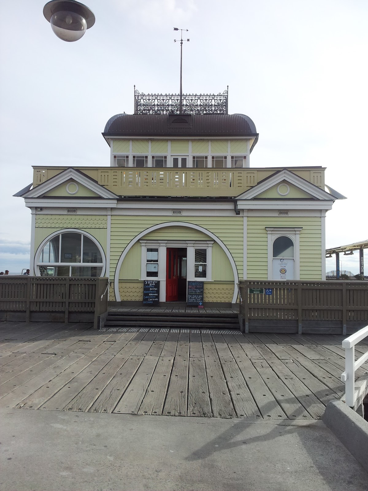 Circa, The Prince -> St Kilda Pier Kiosk + Brighton