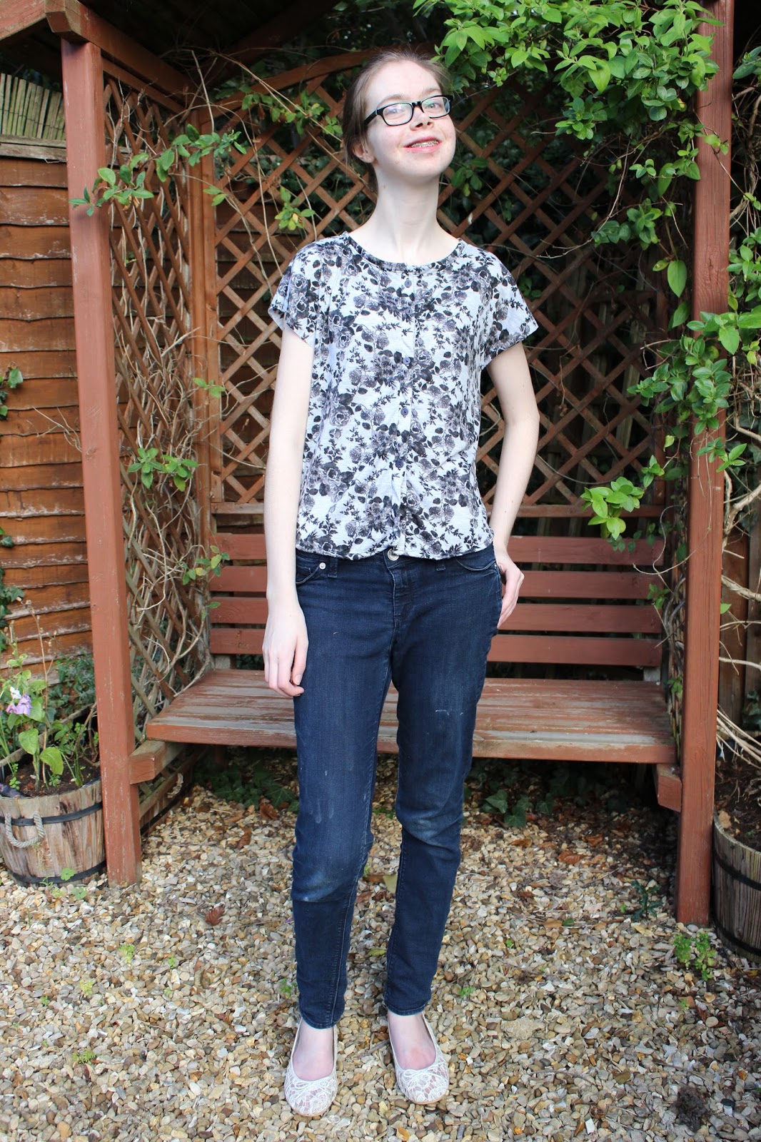 Lady Sewalot Button up jersey top