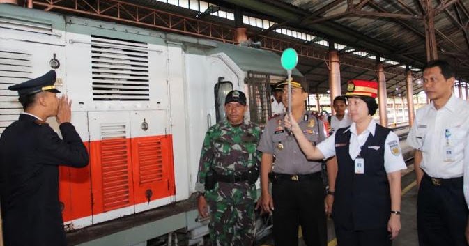 Lowongan Kerja Job Fair PT Kereta Api Indonesia Untuk 