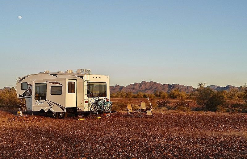 Holiday Area RV Camping in Quartzsite, Arizona