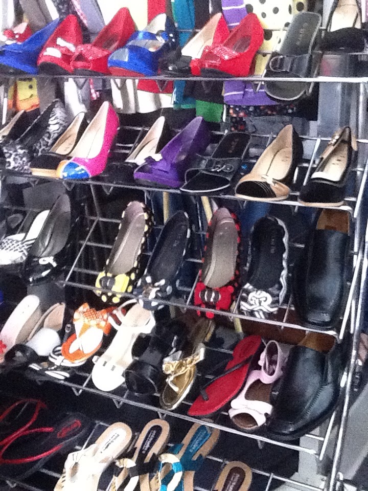 DUKA LA NGUO LA HOME BOUTIQUE FM FASHION LA MJINI MUSOMA LAPUNGUZA BEI