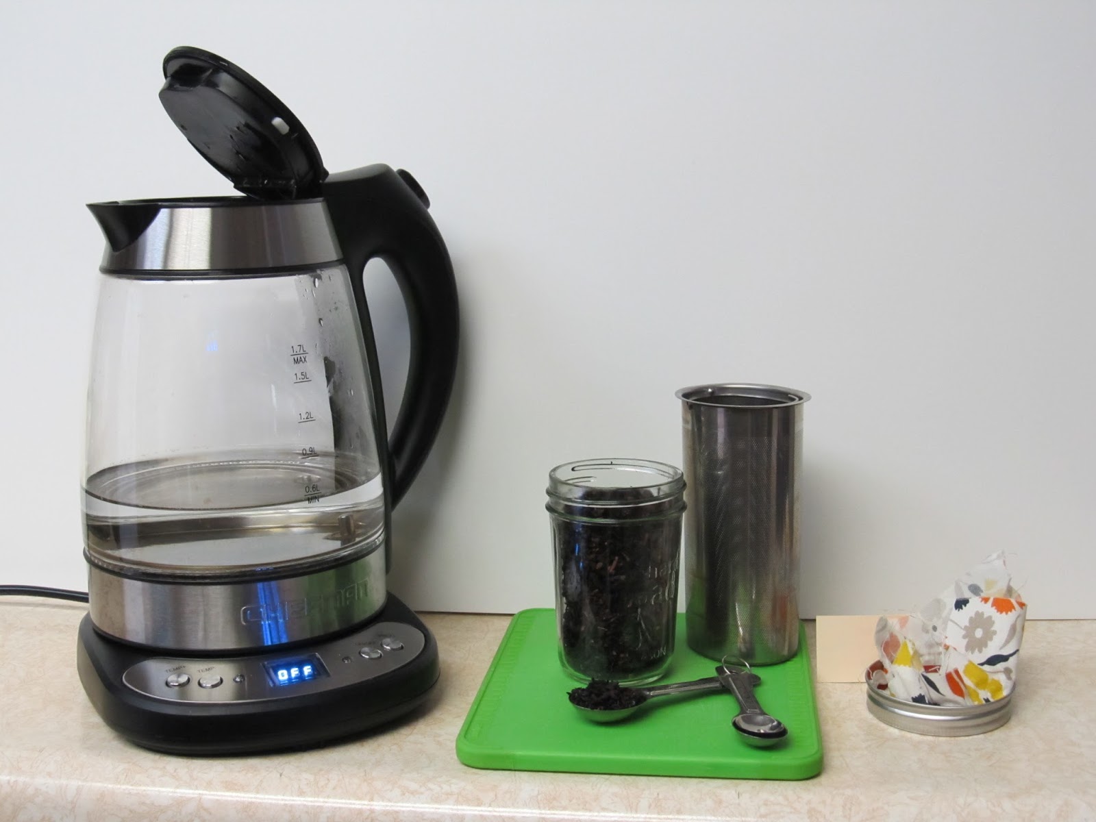 Know this appliance? How do I use it? Chefman Precision Electric Kettle