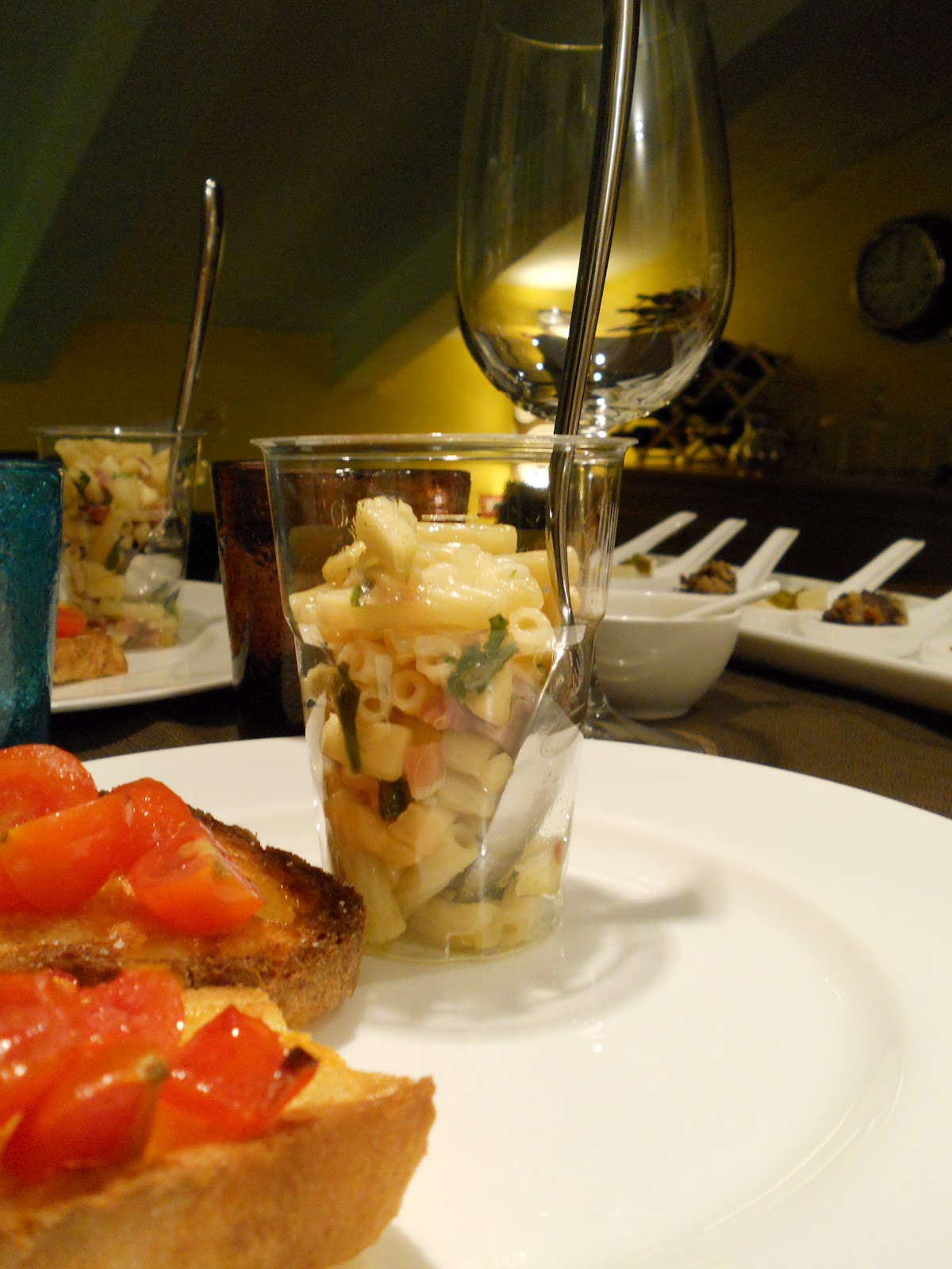 Faccio Cose Vedo Gente Pasta Fredda Speck Pecorino Pere E Pistacchi 