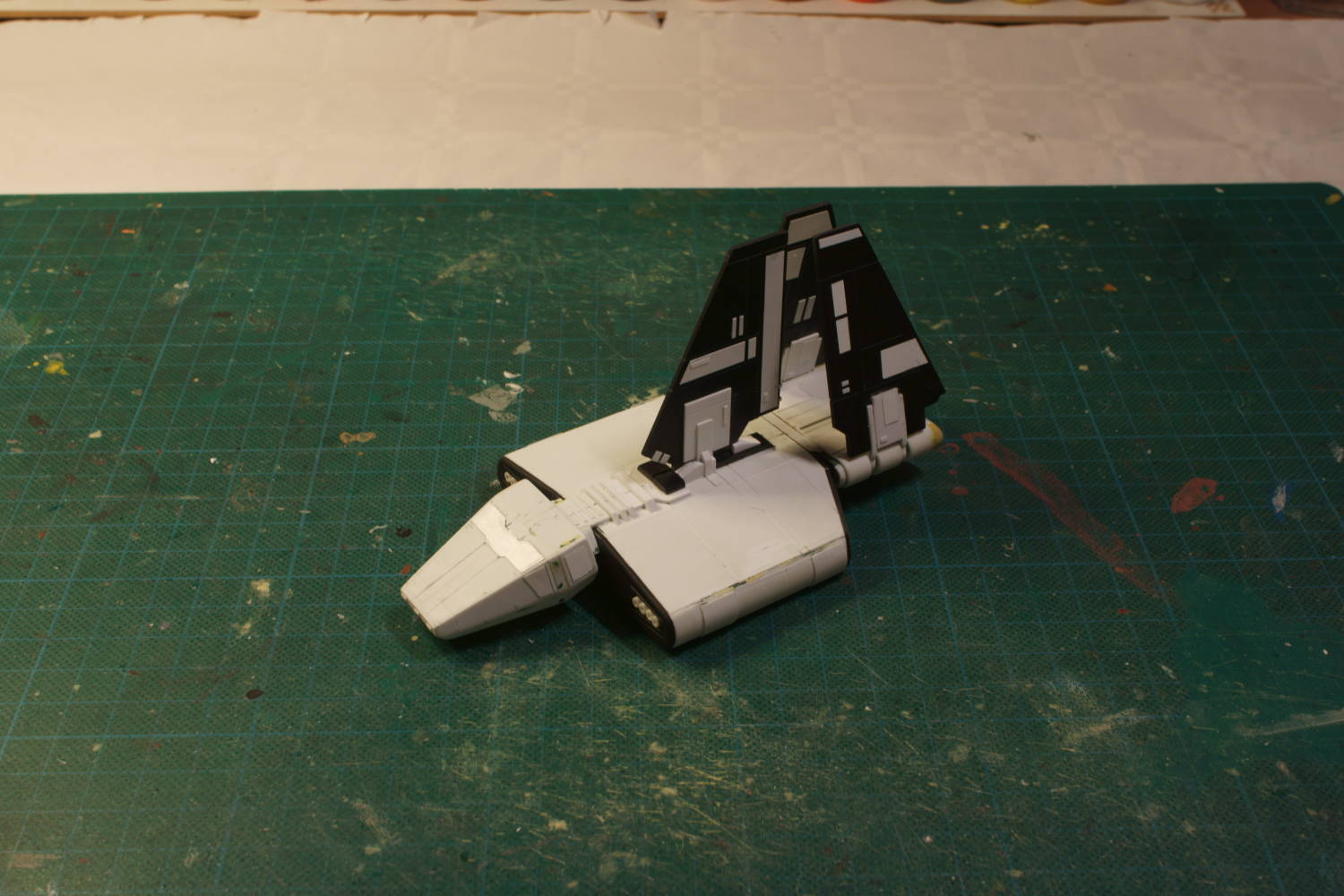 The Alternative Wargamer: Building a Sentinel-class landing craft