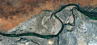 maginary roads,sinuous lines,nature imitating art,composition,abstract landscapes of deserts,Abstract Naturalism,abstract photography deserts of Africa from the air,abstract surrealism,river colors maginary roads,sinuous lines,nature imitating art,composition,abstract landscapes of deserts,Abstract Naturalism,abstract photography deserts of Africa from the air,abstract surrealism,river colors