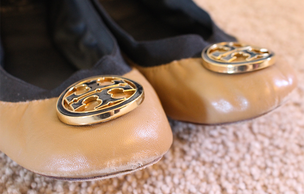 Be Linspired: Tory Burch Caroline Flats | Review