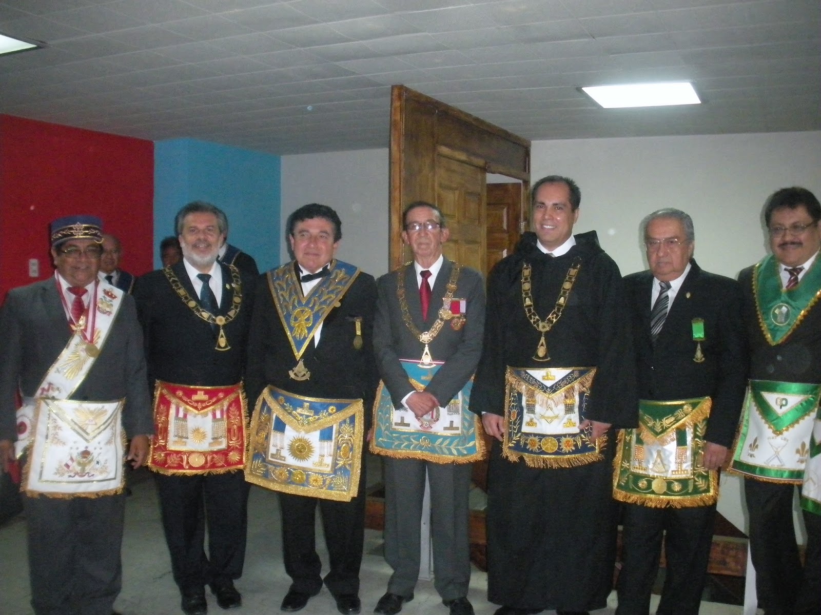 MASON PERU Quiénes son los Masones