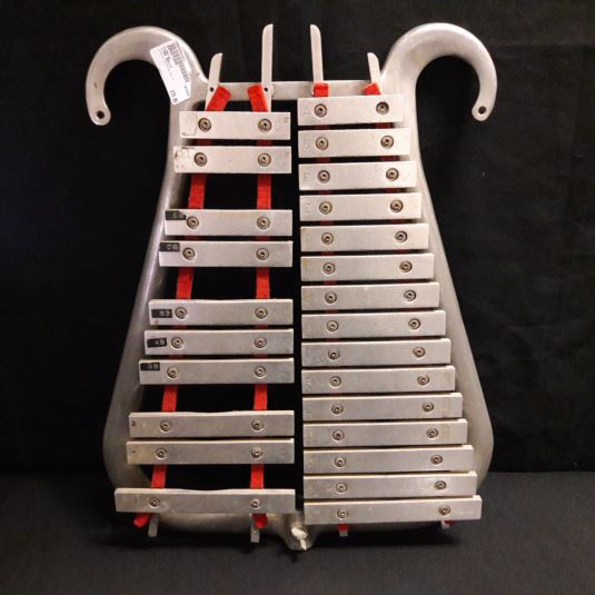 RUST HOUR ANTIQUES N SECONDLIFE Glockenspiel Lira Lawas (Vintage Lyre