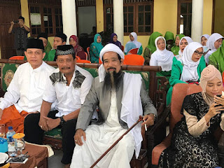 (ki-ka) Ketua MWC NU Kec.Kemlagi, Kapolsek Kemlagi, Kyai Kera Sakti dan Putri Kyai Kera Sakti