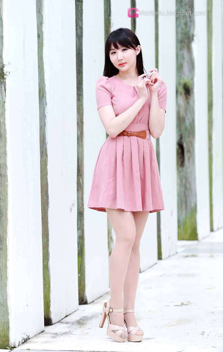 Yeon Da Bin In Beige Dress ~ Cute Girl Asian Girl Korean Girl Japanese Girl Chinese Girl