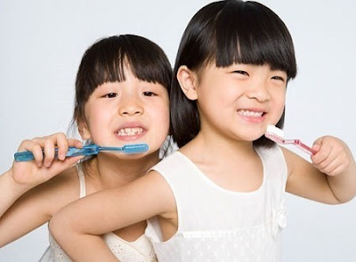 Cách chữa đau răng cho trẻ thay thuốc giảm đau 