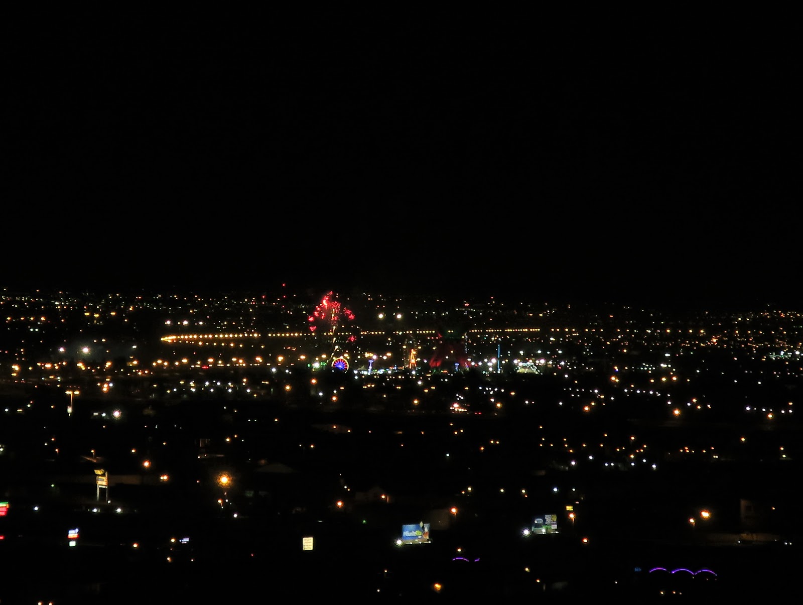 Living Rootless El Paso Moonrise