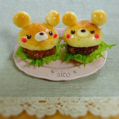 Burger bentuk beruang Burger bentuk beruang