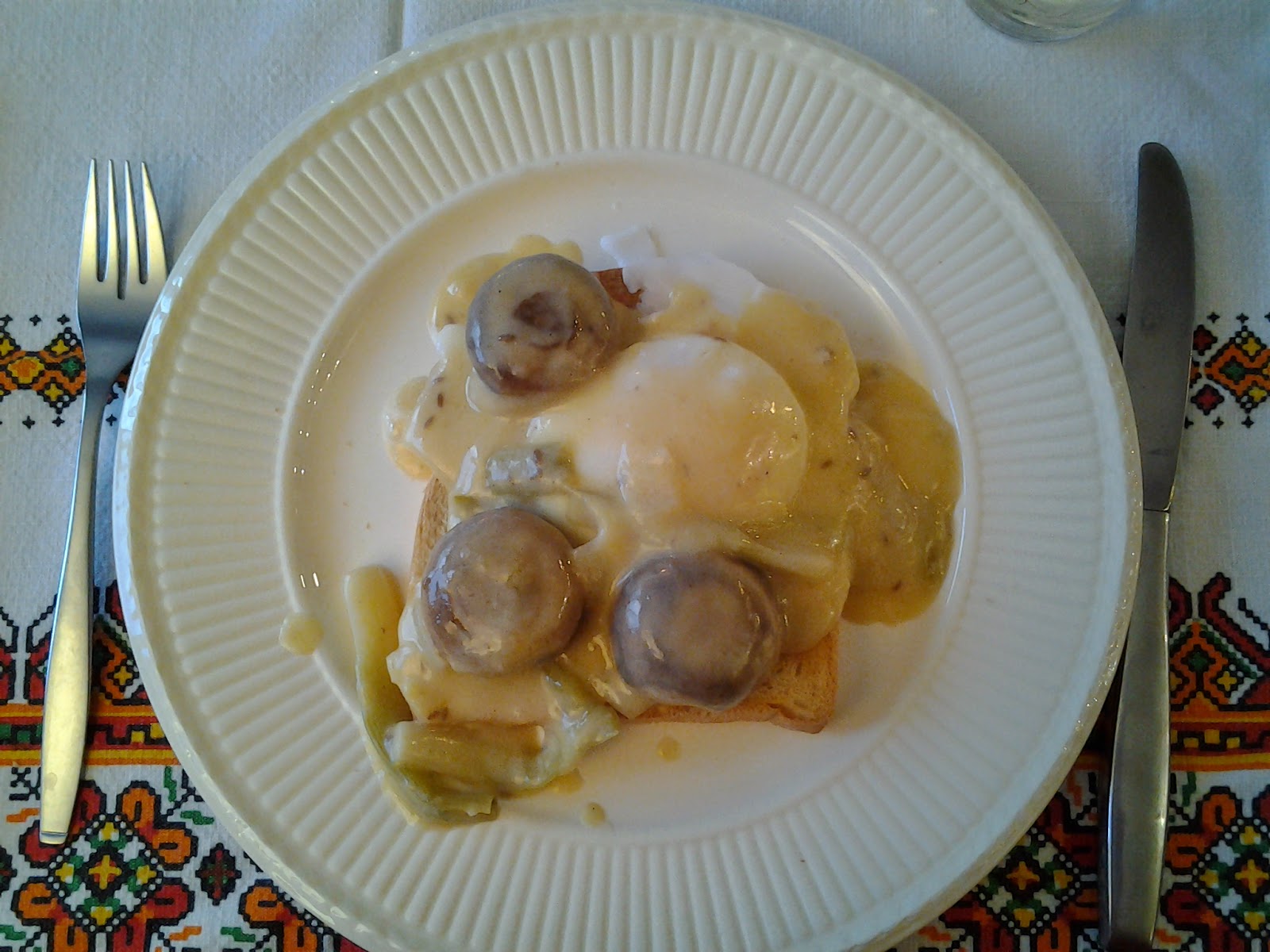 UkrainiYum! Moms work, worry, and wear down . . . so EGGS MATELOTE on