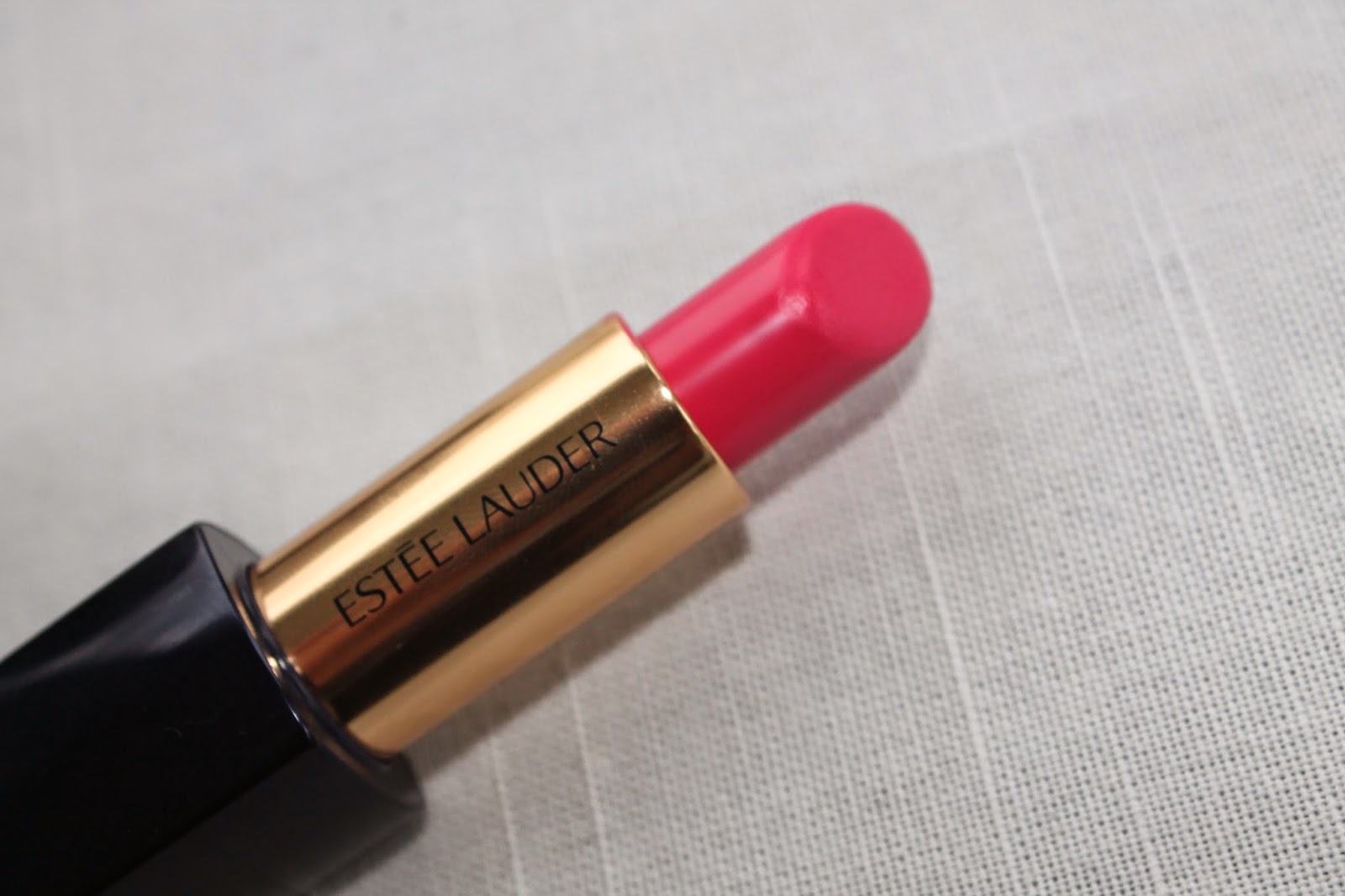 City Styles Estee Lauder Pure Color Envy Lipstick {Infamous}