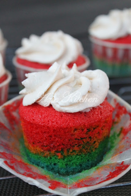 Rainbow Cupcake 