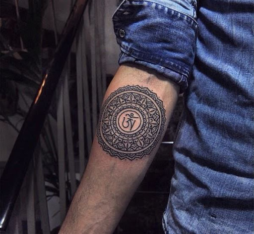 Quando a espiritualidade e a tinta atender