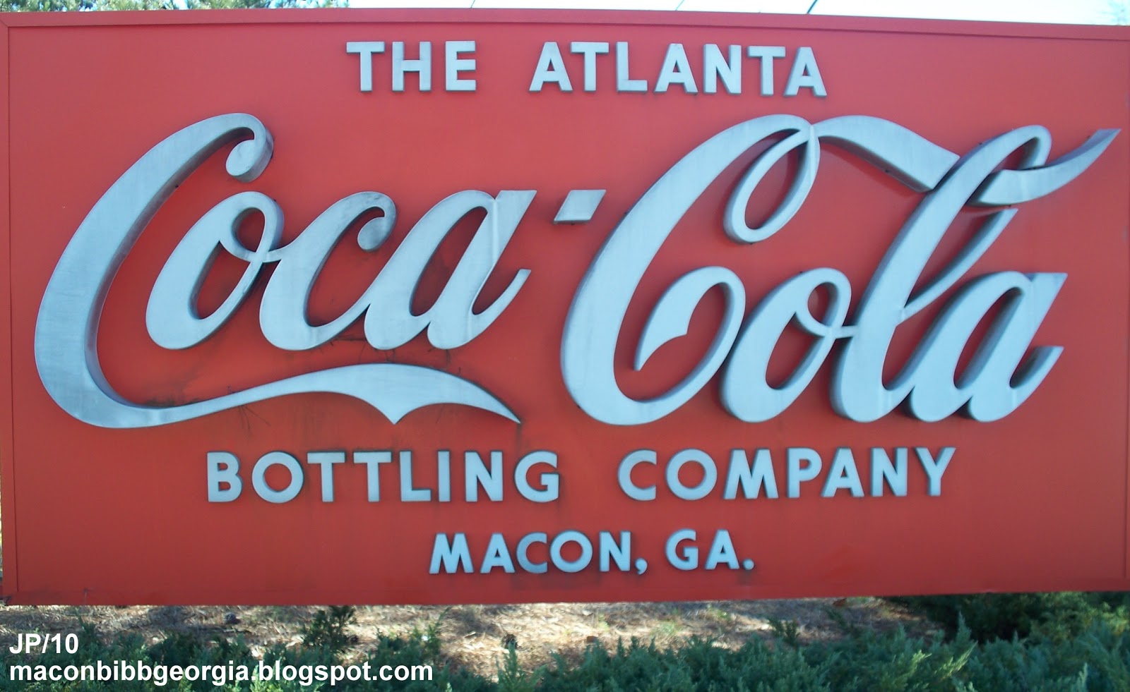 COCACOLA Bottling Co.Plant Photo,Coca Cola Bottle Vending Machine,Coke