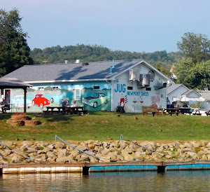 Spotted the Jug's Dock. It looked far more substantial than it was.  Good ice cream, tho...