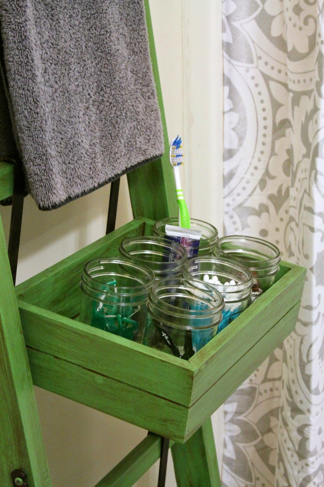 Revolutionaries: Wagner Flexio 890 Sprayer Review & Bathroom Before and