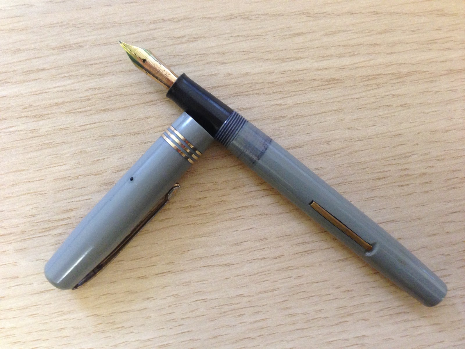 Filling pen. Mabie Todd Swan. Ручки Mabie Todd. Перьевая ручка Swan. Vintage Pen.